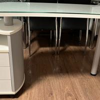 Tavolino per ricostruzione unghie – AFFAR