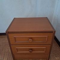 Comodino in legno 