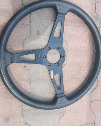 volante ferrero annii 70