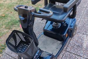 Scooter elettrico 4 ruote per anziani/disabili