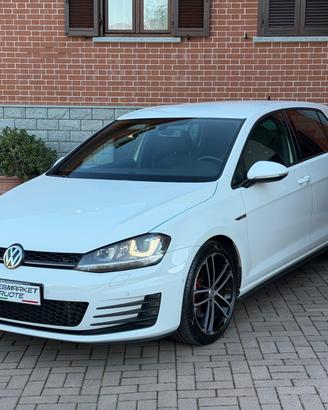 Volkswagen Golf GTD 2.0 TDI 5p. BlueMotion Technol