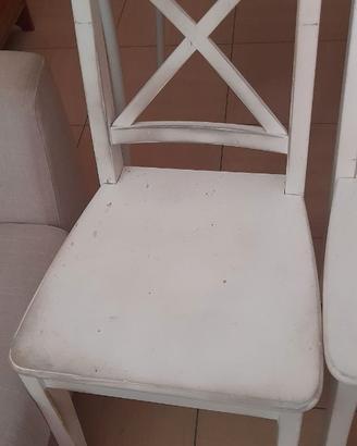 4 sedie legno massiccio