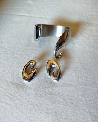 bracciale e orecchini BREIL