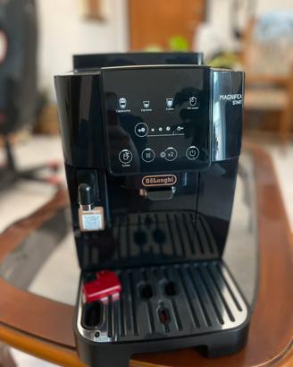 Macchina da caffè automatica da De’Longhi
