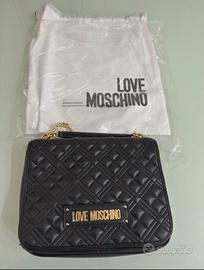 Borsa Moschino a spalla in similpelle nera