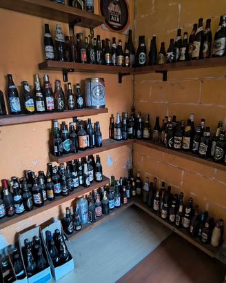 collezione bottiglie birra