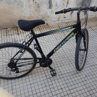 Bici bicicletta MTB 26" con copertoni nuovi