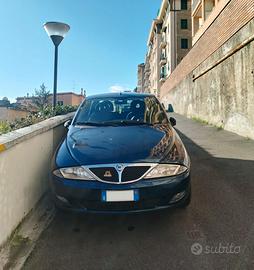 LANCIA Y 2001