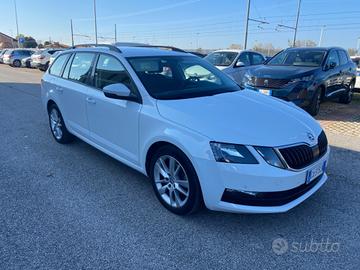 Skoda Octavia 1.5 DSG Wagon Executive G-Tec