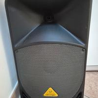 cassa behringer 1000 Watt