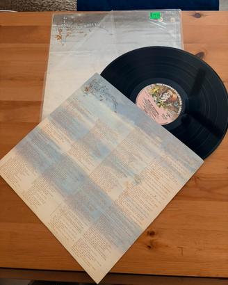 LP GENESIS Wind & Wuthering 1976