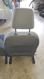 Sedile anteriore dx VOLKSWAGEN GOLF 5 del 2007