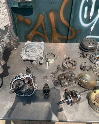 Blocco Piaggio 50 2t Liquido - Carter Lunghi