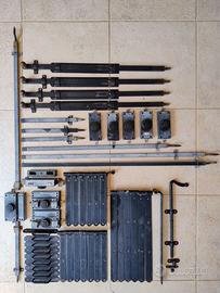 Ferramenta in ferro per balconi e porte in legno