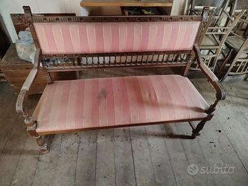 Divanetto inizio Novecento 