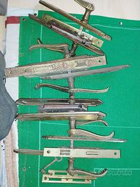 Serrature con maniglie per porte interne