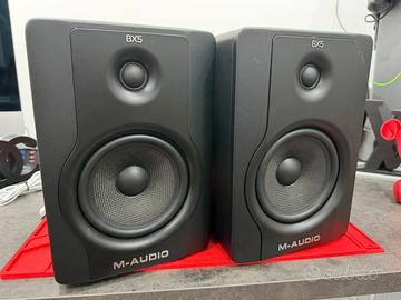 M-AUDIO BX5