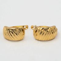 Orecchini in oro giallo 18 kt a semicerchio A.1020