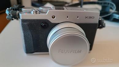 Fujifilm X30