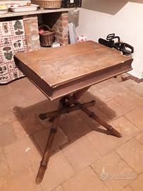 antico tavolino rarissimo forma di libro 