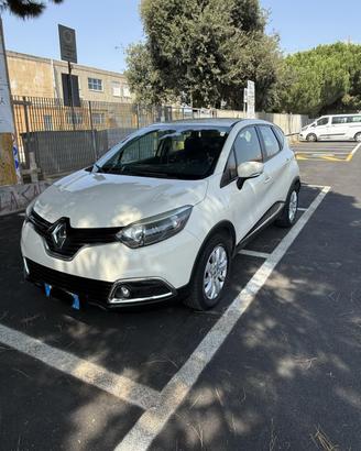 Renault Capture 0,9 tce 90cv- versione live - 2014