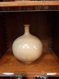 Vaso / Bottiglia decorativa in ceramica liscia