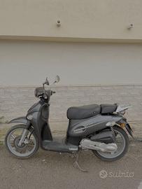 Kymco People 50