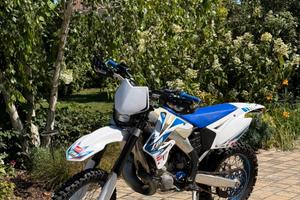 Tm 250 2t