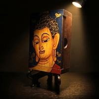 Scatola in legno con ritratto del Buddha dipinto a