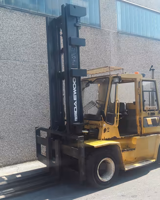 Carrello elevatore diesel Daewoo diesel 8000kg