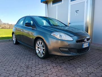 fiat bravo 1.6 Multijet anno 2013 