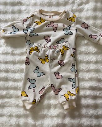 Completo per neonata con farfalle🦋