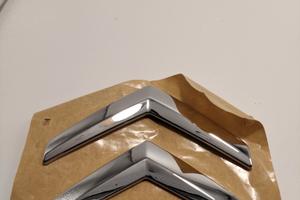 STEMMA EMBLEMA LOGO PORTELLONE POST 7810T4 CITROEN