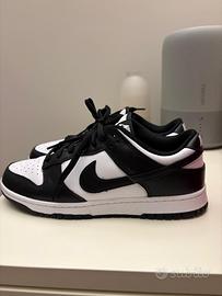 Nike scarpa bianco e nero 44 usata