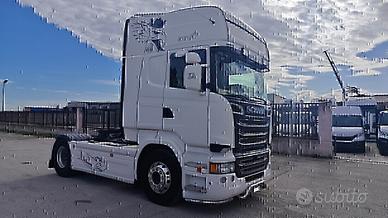 SCANIA R560 TopLine trattore con impianto idraulic