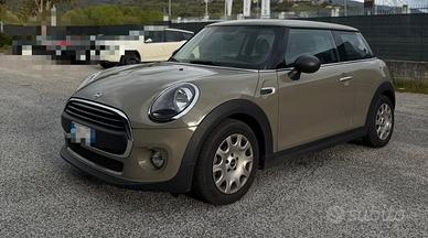 Mini 1.5 One *22'000 KM * 2018 - si Neopatentati