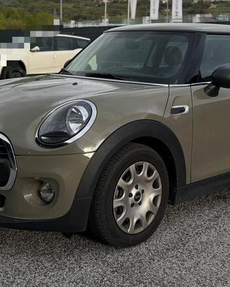 Mini 1.5 One *22'000 KM * 2018 - si Neopatentati