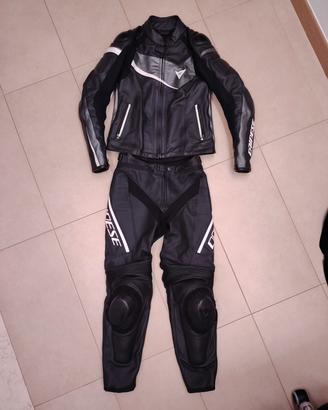 tuta  Dainese da donna, stivali Nuovi e guanti 