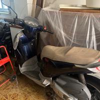 Aprilia Scarabeo 200