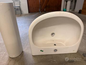 Lavabo con colonna ideal standard