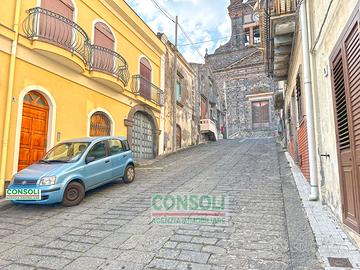 Sant'Alfio porzione di casa singola