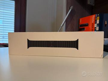 Bracciale a maglie Apple Watch nero siderale NUOVO