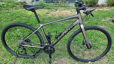 Bici Gravel / Trekking Giant ToughRoad