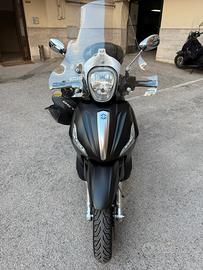 Piaggio Beverly 300