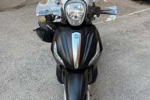 Piaggio Beverly 300