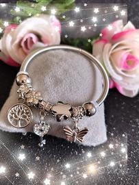 Braccialetto con charms