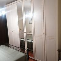 Camera da letto completa.