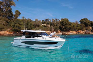 JEANNEAU MERRY FISHER 1095 COUPE (YAMAHA 2x300)