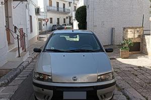 FIAT punto metano con gancio traino
