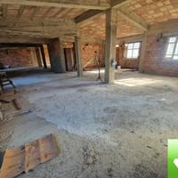 Appartamento Rustico 220 Mq + Terrazzi Lazzaro